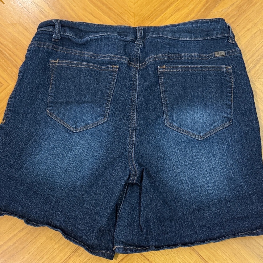 1822 Denim Dark Blue Jean Shorts - Picture 3 of 3